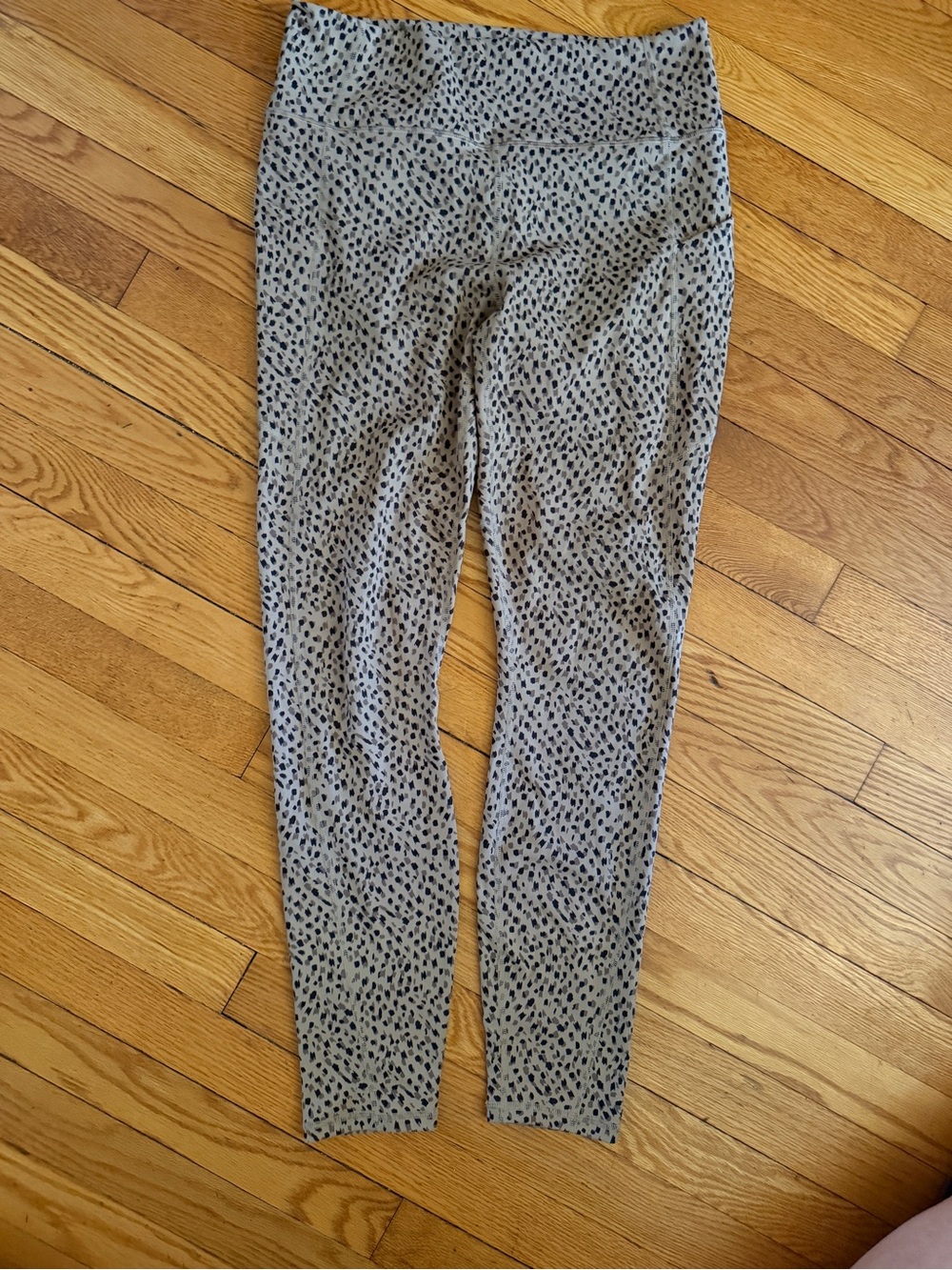 Fabletics Pure Luxe Leggings w/pockets
